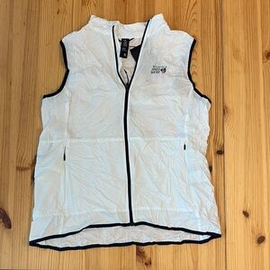 Mountain Hardwear White Vest